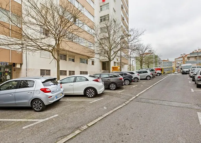 Spacious 3 Bedroom In