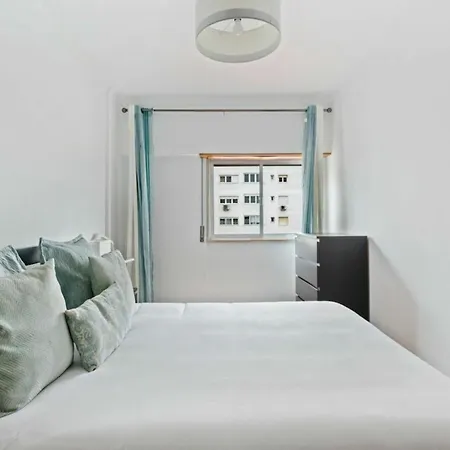 Spacious 3 Bedroom In 公寓 Lisboa