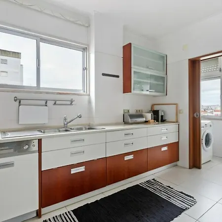 公寓 Spacious 3 Bedroom In